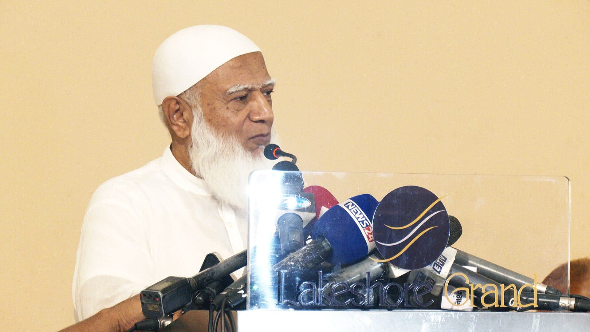 সাত দফা দাবিতে ১১ দলের লংমার্চ, 'দেশ মেরামত করতে হবে' বললেন শফিকুর রহমান